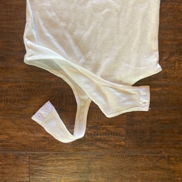 Onesie ribbed high neck tank - Picture 5 of 6